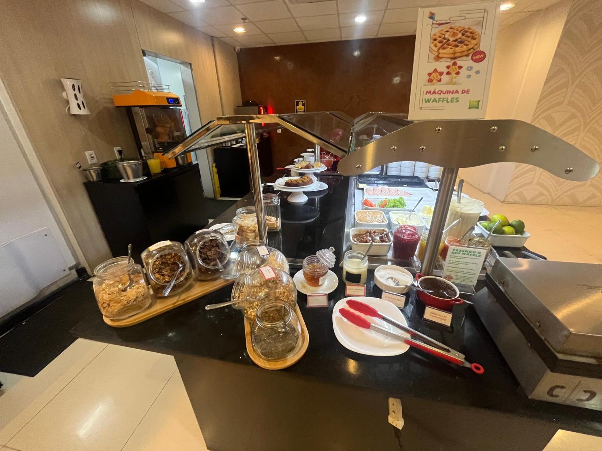 Conforto No Melhor Do Marista & Goiania Ngoại thất bức ảnh